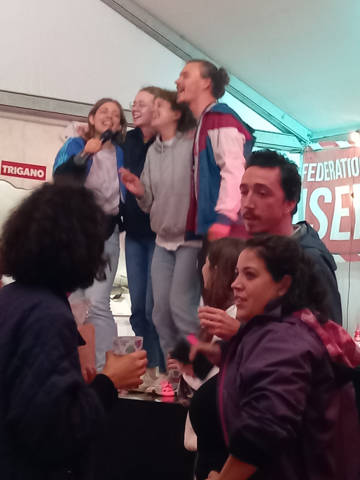 Le bar de la guinguette